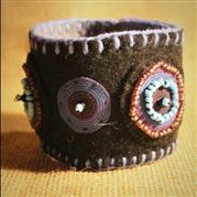 Felt, fabric with beaded detail bracelet - Arts Varki